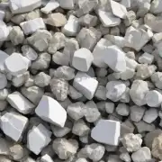 目前人们通过何种方式获取到白色的矿石白矾中国?